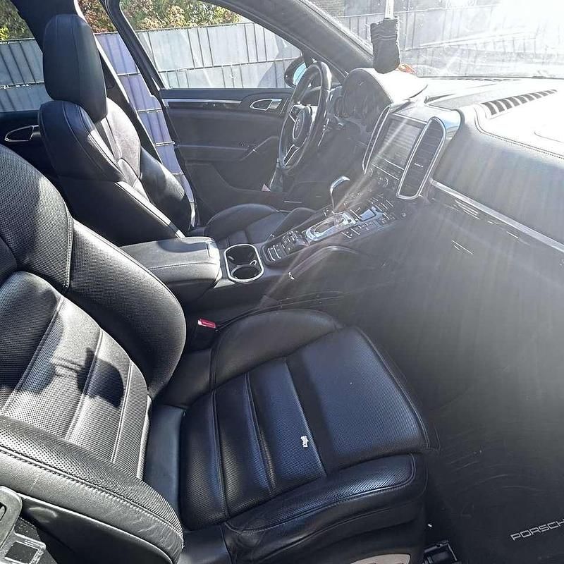 Usata Porsche Cayenne S 385 CV (283 kW) 2015 Nero SUV