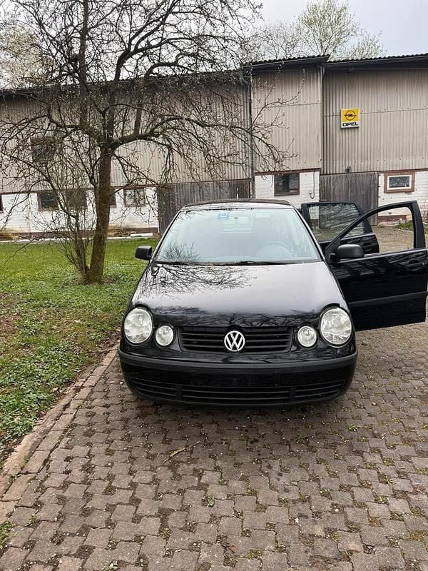 Gebraucht VW Polo 55 PS (40 kW) 2003 Schwarz Kleinwagen