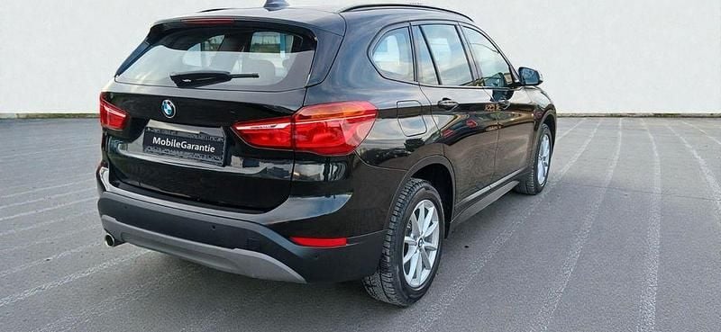 Gebraucht BMW X1 Advantage 140 PS (102 kW) 2019 Schwarz SUV