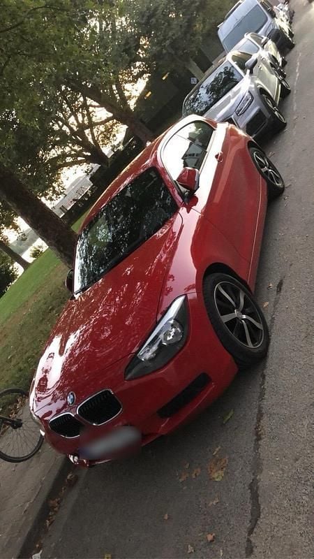 Usata BMW 114 102 CV (75 kW) 2013 Rosso Utilitaria
