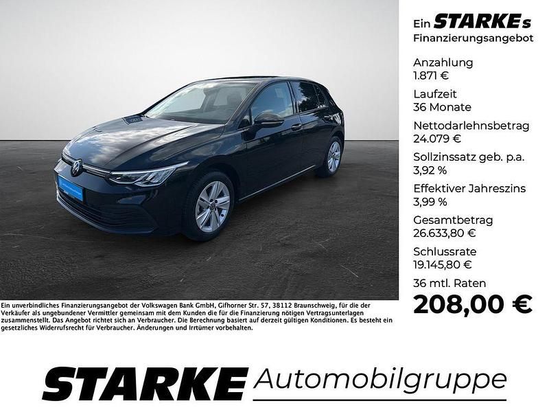 Grenadillschwarz metallic Gebraucht 2024 VW Golf VIII Life Limousine | 25.950 € (Fairer Preis) - Bild 1/4