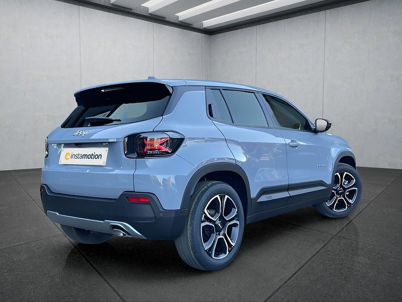 Neu Jeep Avenger Summit 101 PS (74 kW) 2026 Grau SUV