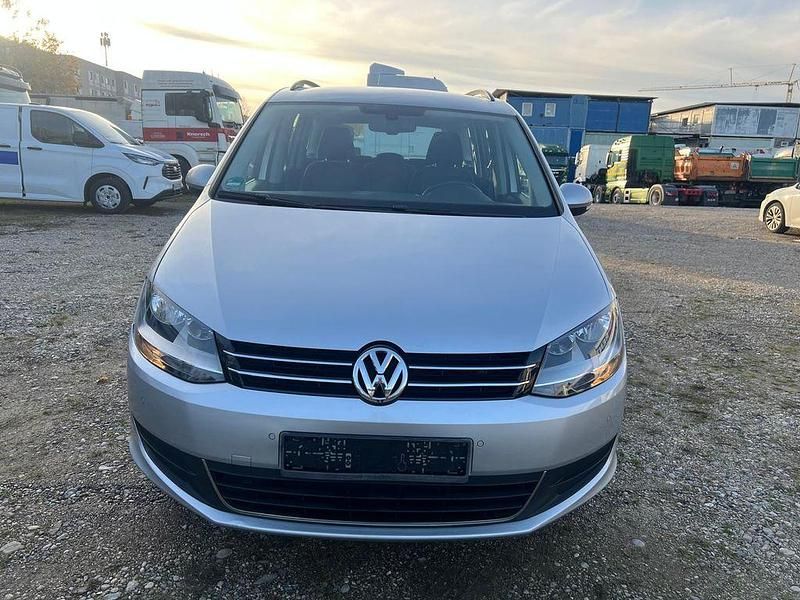 Gebraucht VW Sharan Comfortline 140 PS (102 kW) 2011 Silber Van / Kleinbus