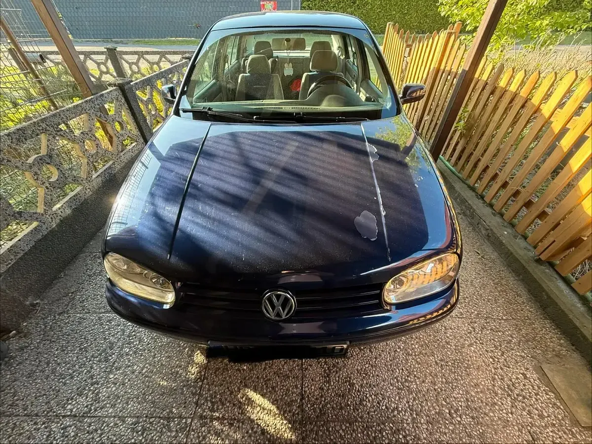 Gebraucht VW Golf IV 90 PS (66 kW) 2000 Blau Limousine