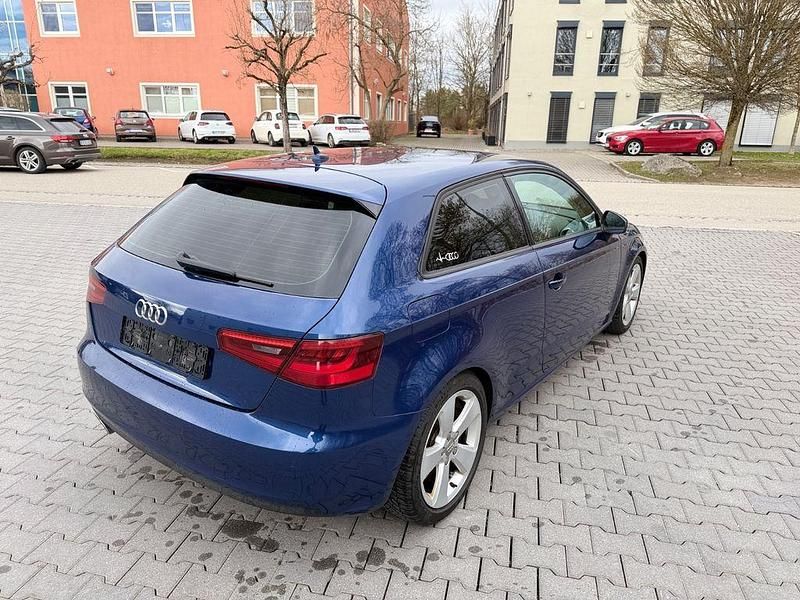 Gebraucht Audi A3 S-Line 150 PS (110 kW) 2013 Blau Limousine