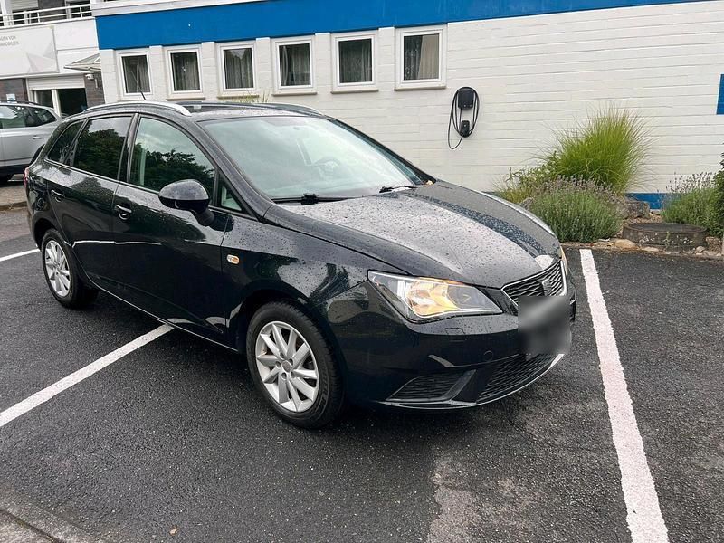 Schwarz Gebraucht 2013 Seat Ibiza ST Kombi | 6.200 € (Guter Preis) - Bild 1/4