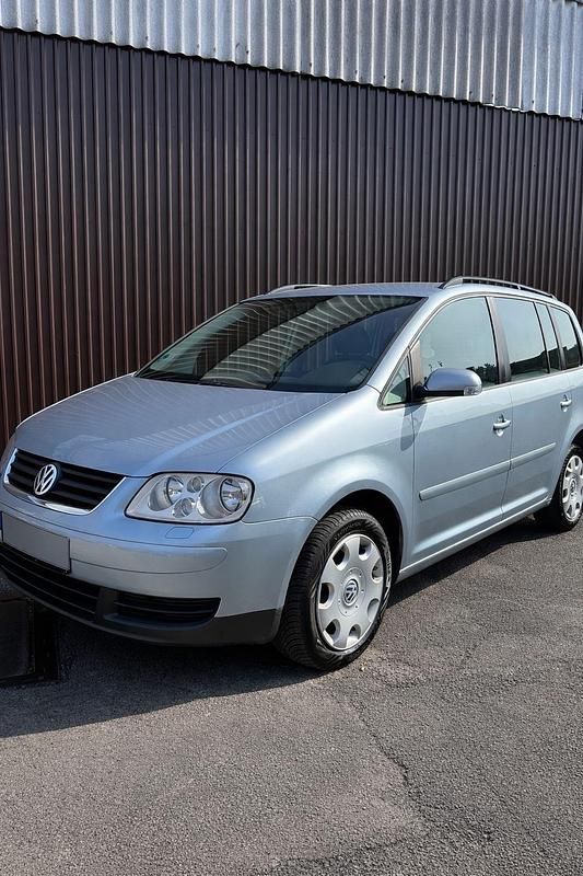 Gebraucht VW Touran 105 PS (77 kW) 2006 Blau Van / Kleinbus