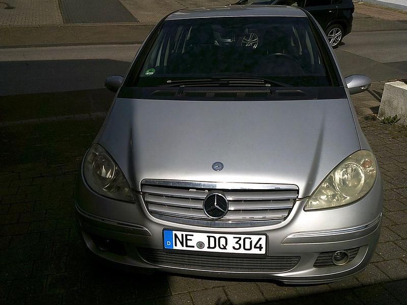 Gebraucht Mercedes A150 95 PS (69 kW) 2004 Silber Limousine
