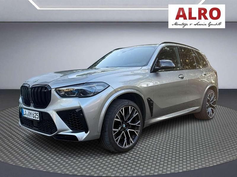 Donington grey/brand hatch gre Gebraucht 2022 BMW X5 M SUV | 81.300 € (Fairer Preis) - Bild 1/4
