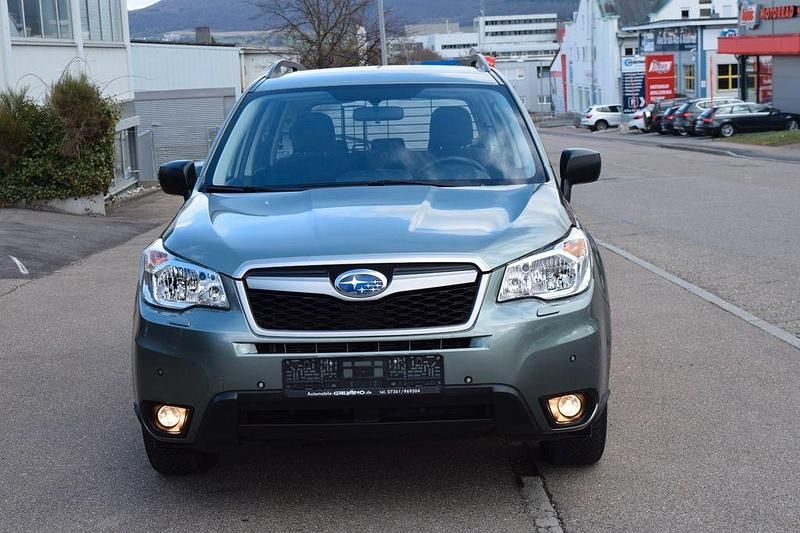 Gebraucht Subaru Forester Active 147 PS (108 kW) 2015 Grün SUV