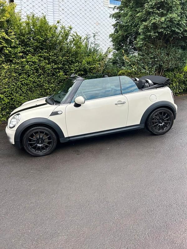 Gebraucht Mini Cooper Cabriolet 120 PS (88 kW) 2009 Beige Cabrio