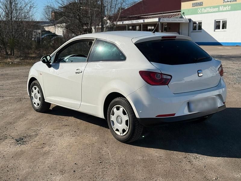 Gebraucht Seat Ibiza 86 PS (63 kW) 2010 Weiß Kleinwagen