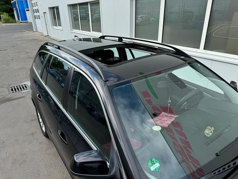 Gebraucht BMW 520 177 PS (130 kW) 2009 Schwarz Kombi