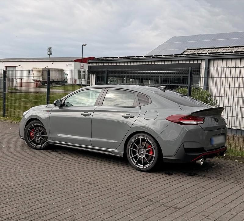 Gebraucht Hyundai i30 280 PS (205 kW) 2019 Limousine