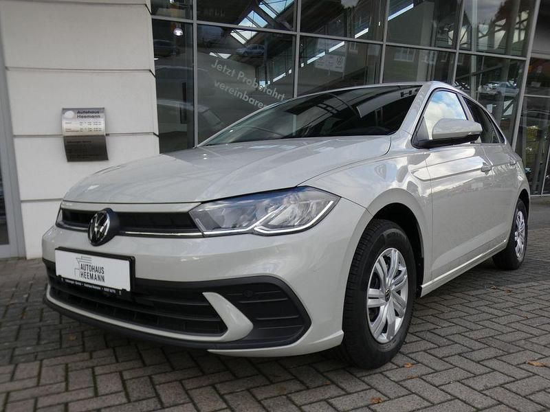 Neu VW Polo 80 PS (58 kW) 2025 Grau Limousine