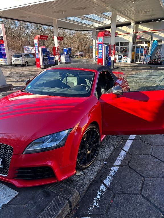 Rot Gebraucht 2013 Audi TT Roadster Sport Cabrio | 35.000 € - Bild 1/4