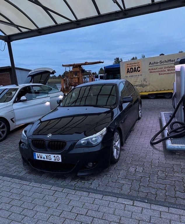 Schwarz Gebraucht 2005 BMW 525 Limousine | 3.299 € (Guter Preis) - Bild 1/4