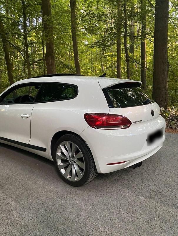 Gebraucht VW Scirocco 122 PS (89 kW) 2011 Weiß Coupé