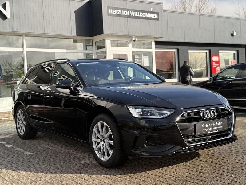 Gebraucht Audi A4 Advanced 150 PS (110 kW) 2022 Schwarz Kombi