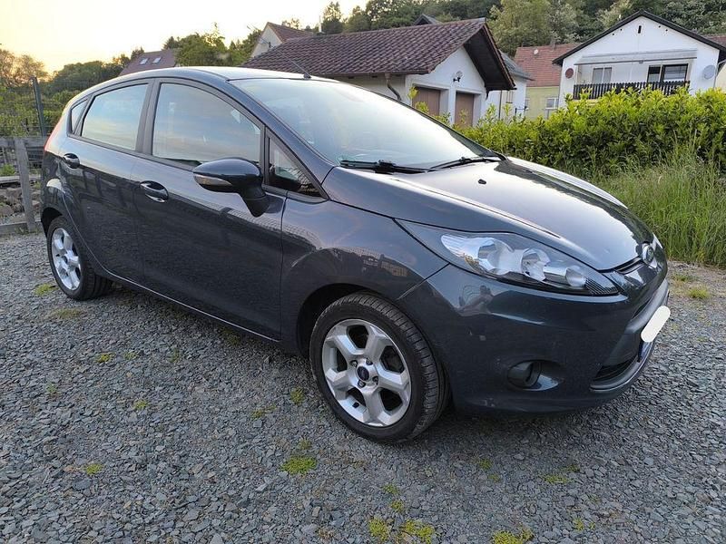 Gebraucht 2010 Ford Fiesta Trend Kleinwagen | 4.190 € (Fairer Preis) - Bild 1/4