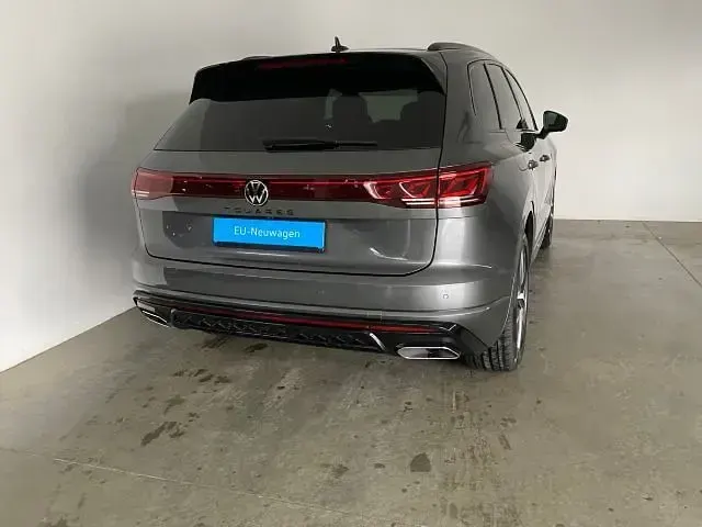 Neu VW Touareg Edition 286 PS (210 kW) 2026 Grau SUV