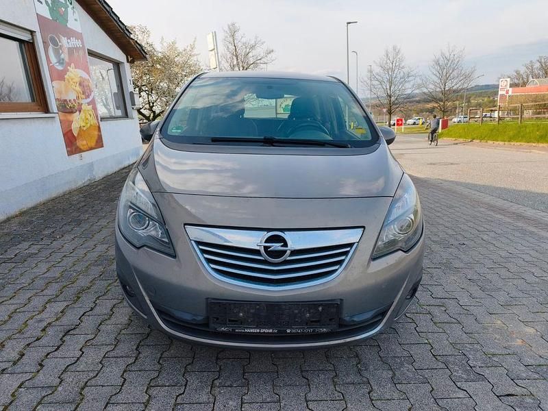 Gebraucht Opel Meriva Innovation 140 PS (102 kW) 2012 Braun Van / Kleinbus