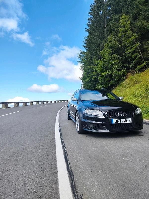 Schwarz Gebraucht 2007 Audi RS4 Sport Kombi | 29.999 € (Fairer Preis) - Bild 1/4