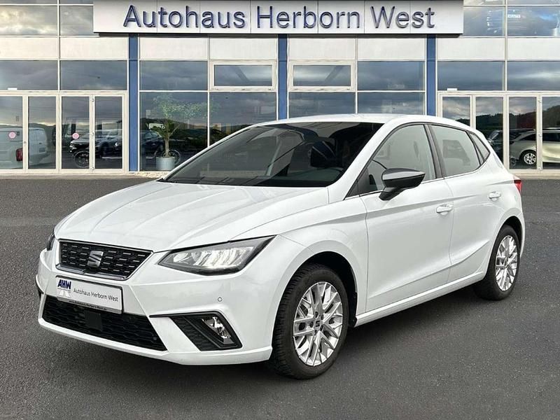 Glacial weiß Gebraucht 2025 Seat Ibiza XCELLENCE Kleinwagen | 17.950 € (Guter Preis) - Bild 1/4