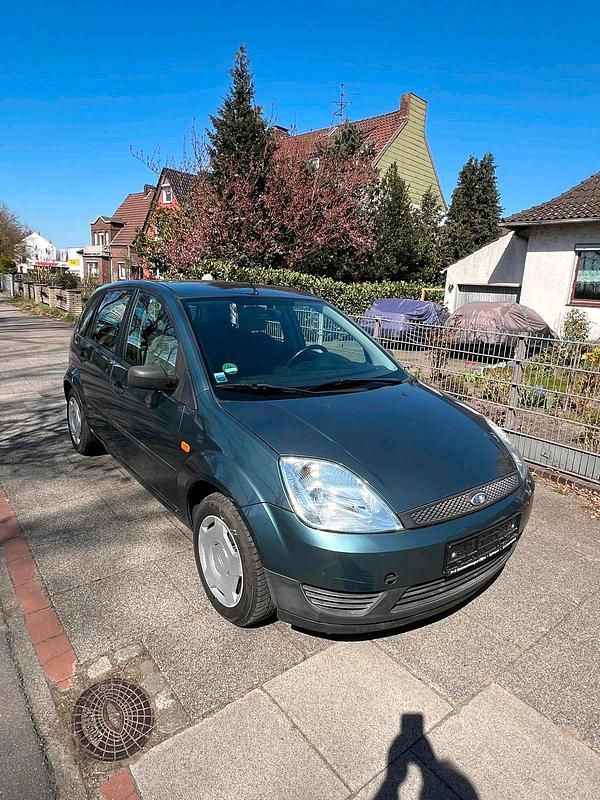 Gebraucht Ford Fiesta 80 PS (58 kW) 2002 Grün Kleinwagen