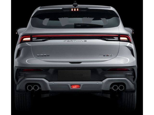 Neu DFSK Forthing 5 177 PS (130 kW) 2025 Schwarz SUV