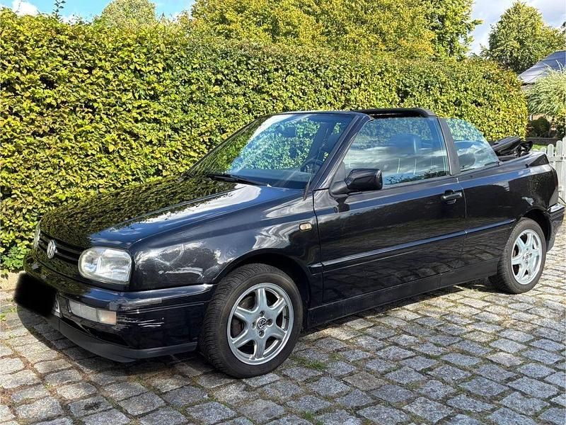 Gebraucht VW Golf Cabriolet Classicline 101 PS (74 kW) 1998 Schwarz Cabrio