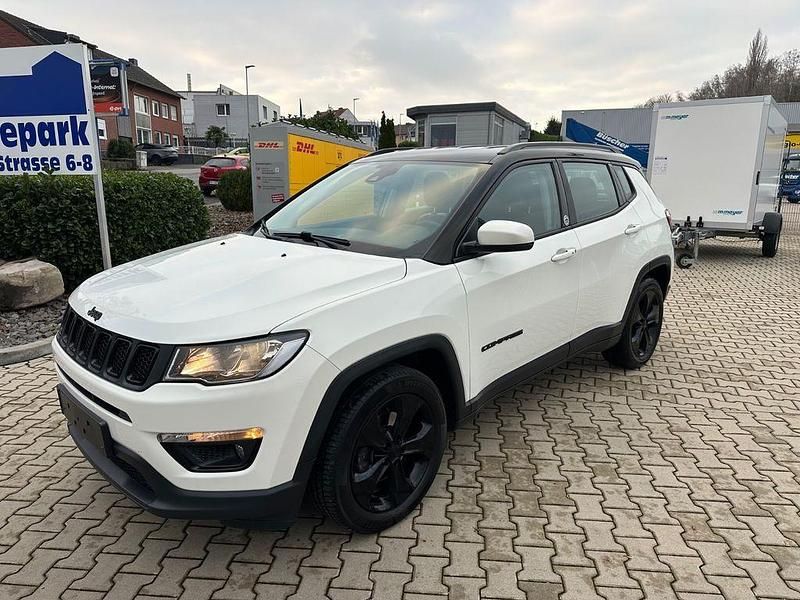 White clear coat Gebraucht 2020 Jeep Compass Longitude SUV | 12.990 € (Fairer Preis) - Bild 1/4