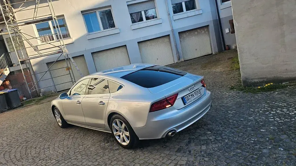 Gebraucht Audi A7 Sportback 204 PS (150 kW) 2013 Grau Kleinwagen