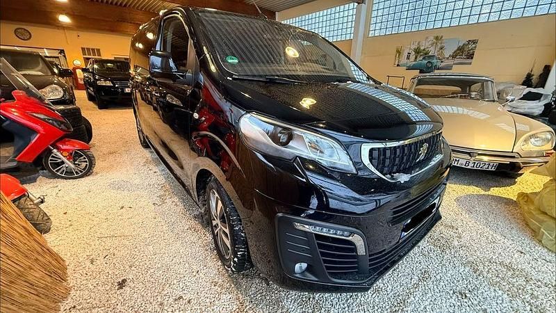 Gebraucht Peugeot Traveller Allure 177 PS (130 kW) 2020 Schwarz Van / Kleinbus