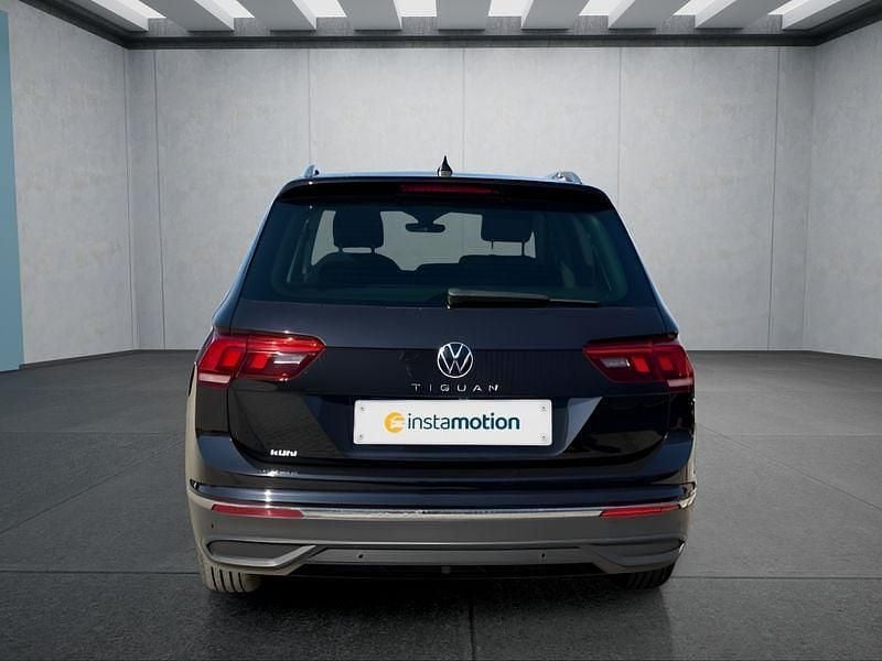 Gebraucht VW Tiguan 122 PS (89 kW) 2024 Schwarz SUV
