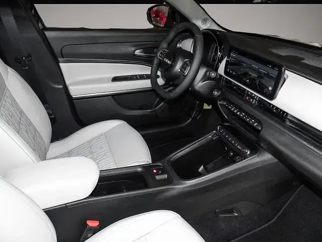 Neu Fiat 600 La Prima 145 PS (106 kW) 2026 Grün SUV