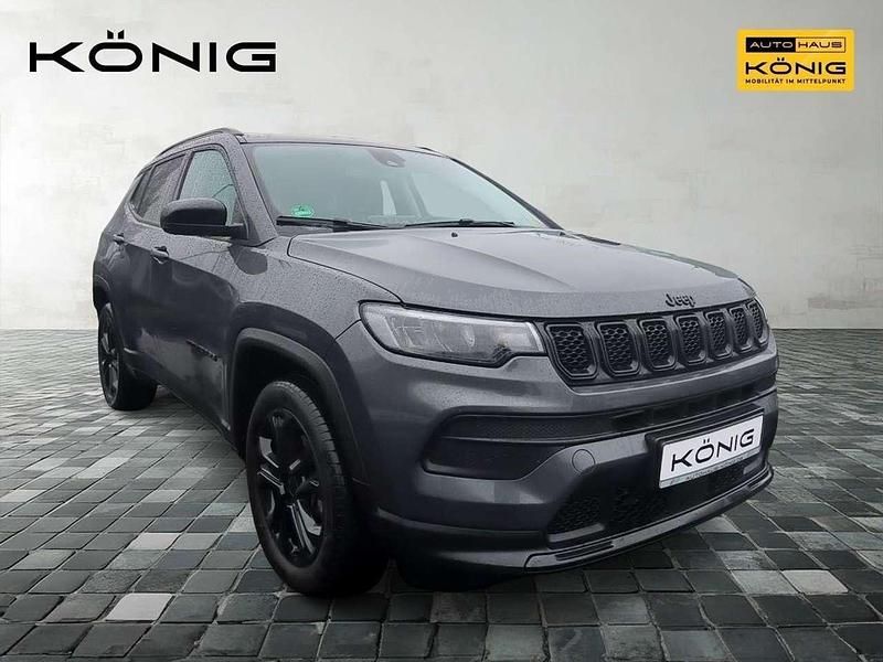 Gebraucht Jeep Compass Night Eagle 131 PS (96 kW) 2023 Graphitgrey SUV