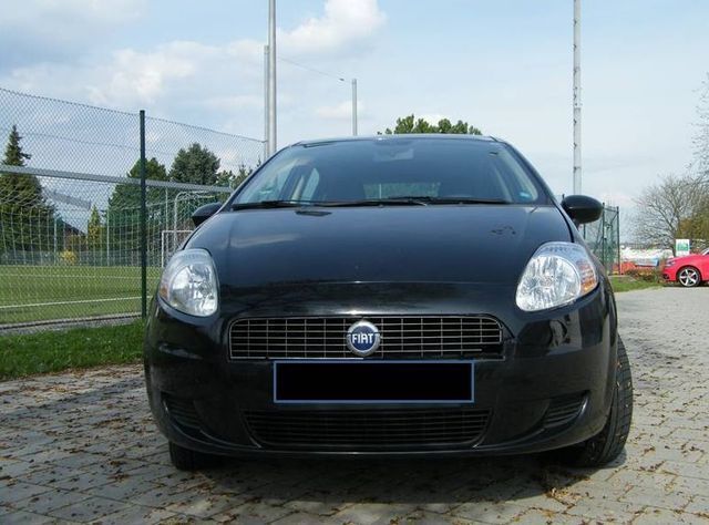 Schwarz Gebraucht 2007 Fiat Grande Punto Kleinwagen | 3.950 € - Bild 1/4