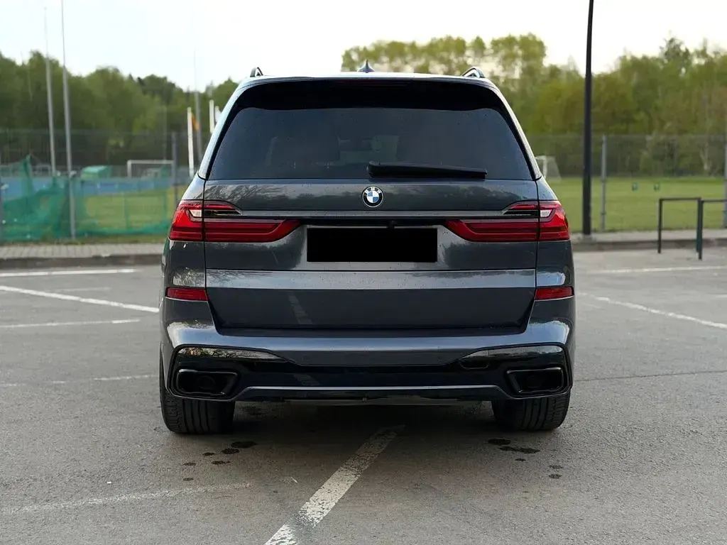 Gebraucht BMW X7 Performance 340 PS (250 kW) 2021 Grau SUV