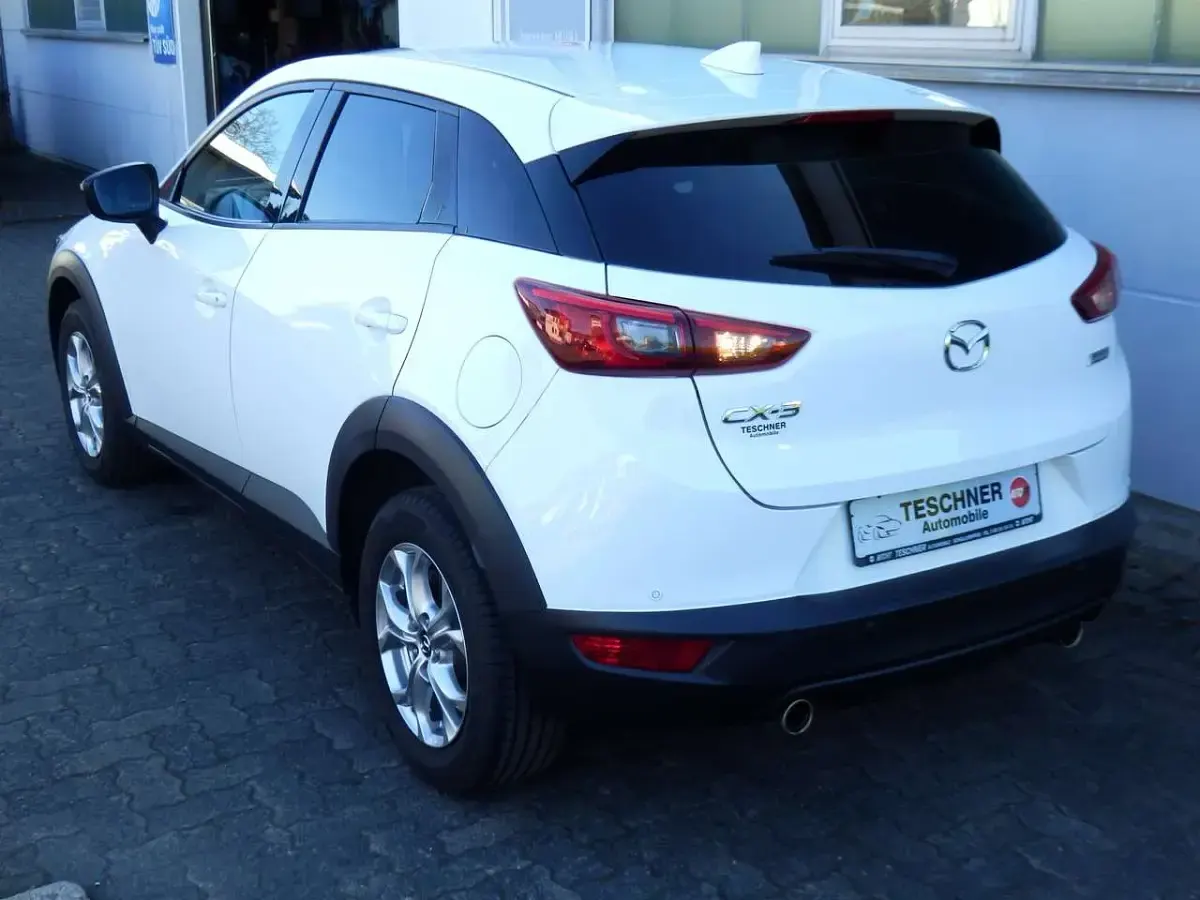 Gebraucht Mazda CX-3 Center-Line 121 PS (88 kW) 2018 Purweiss SUV