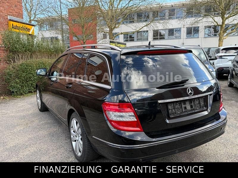 Gebraucht Mercedes C220 170 PS (125 kW) 2008 Schwarz Kombi