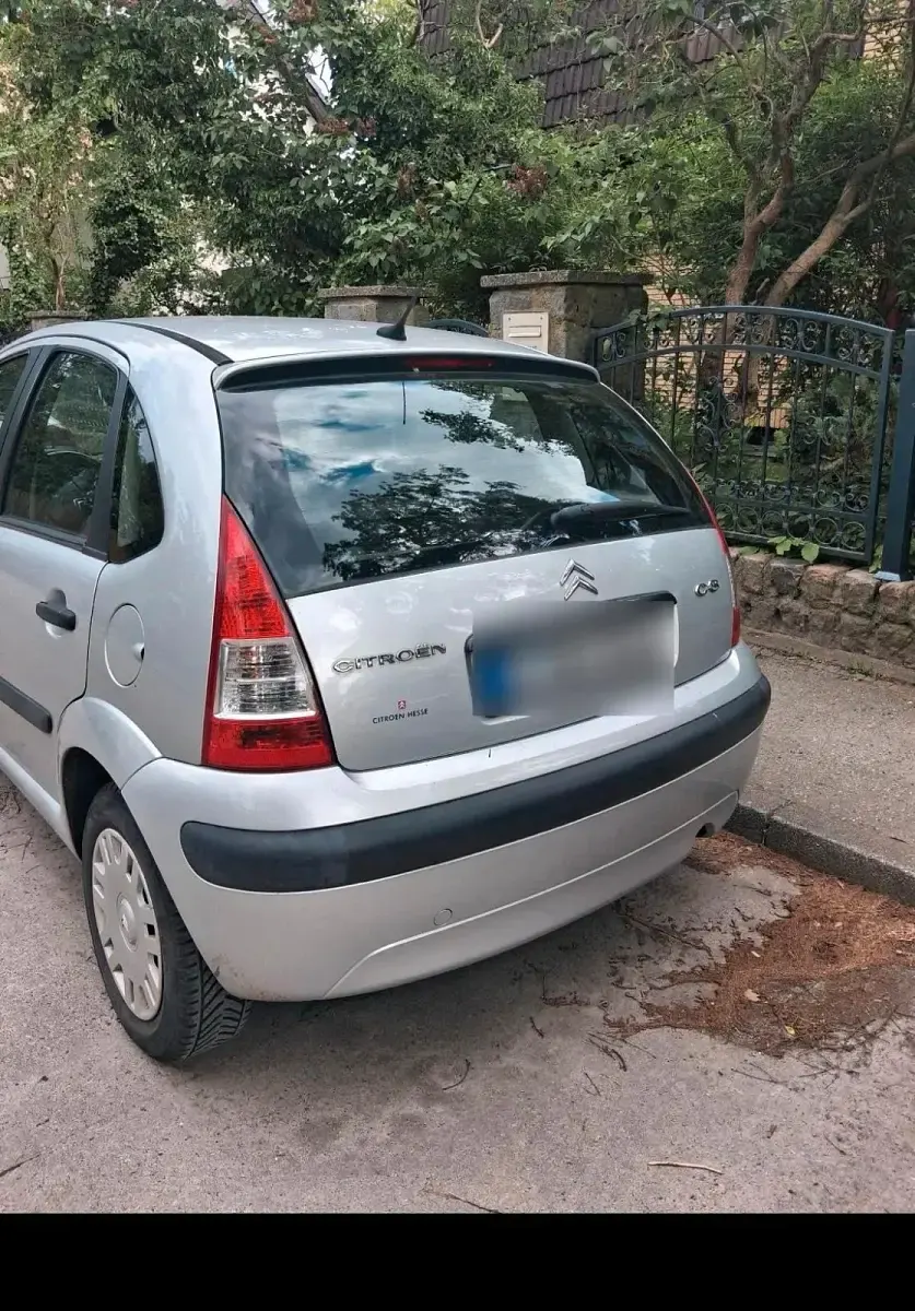 Gebraucht Citroën C3 70 PS (51 kW) 2005 Grau Kleinwagen