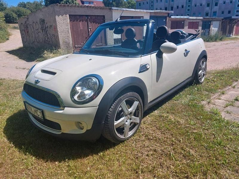 Beige Gebraucht 2009 Mini Cooper S Cabriolet Cabrio | 8.000 € (Etwas zu teuer) - Bild 1/4