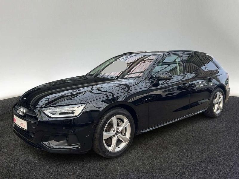 Second-hand Audi A4 Advanced 204 CP (150 kW) 2023 Negru Break