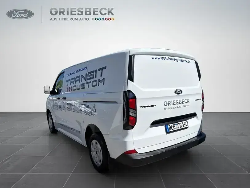 Gebraucht Ford Transit Custom Trend 136 PS (100 kW) 2024 Weiß (frostweiß) Limousine