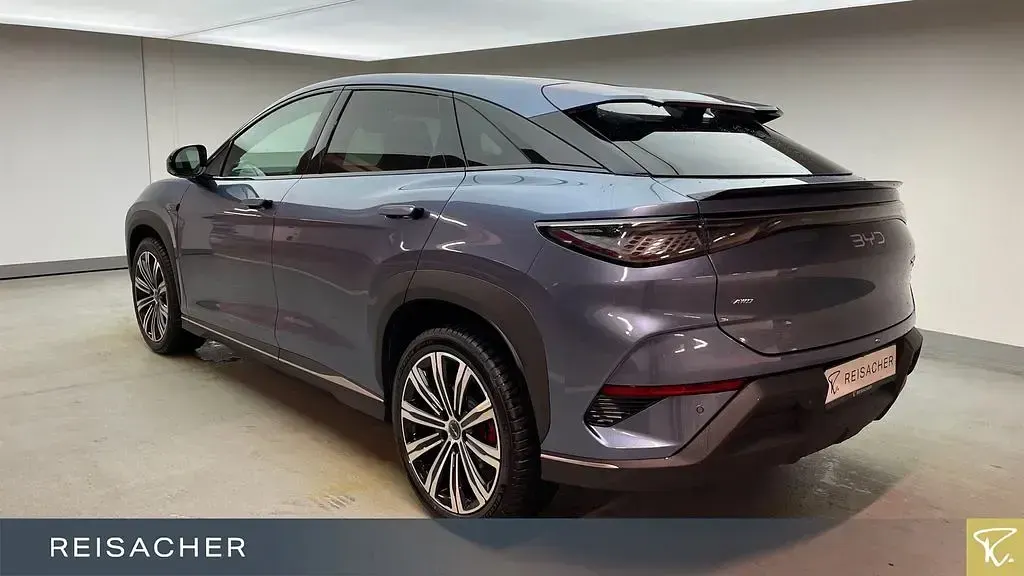 Neu BYD Sealion 7 Design 389 kW (530 PS) 2026 Grau SUV