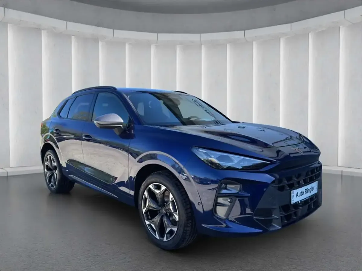 Neu Cupra Terramar 204 PS (150 kW) 2026 Blau SUV