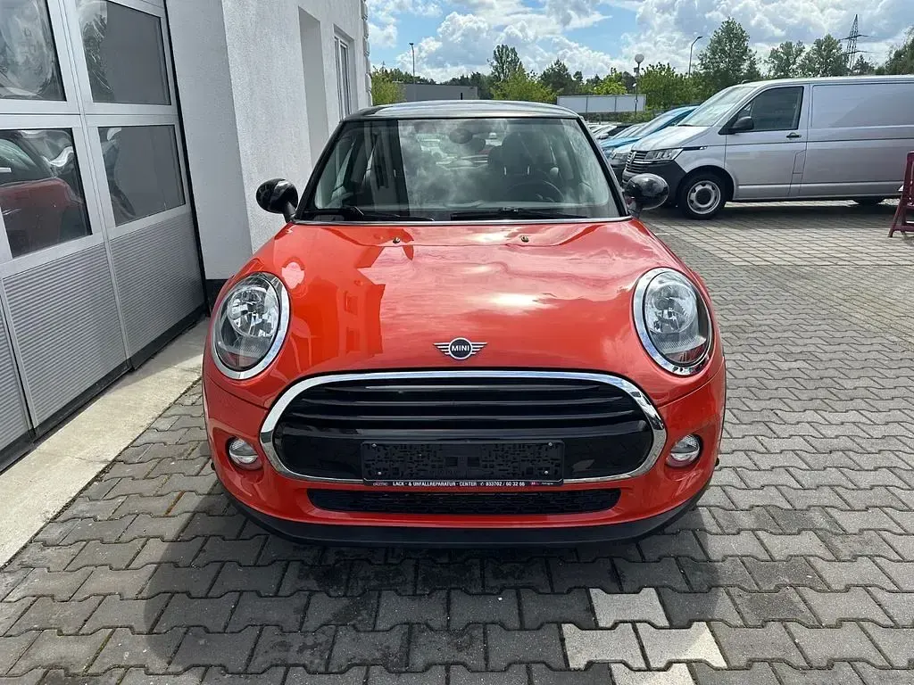 Gebraucht Mini Cooper 136 PS (100 kW) 2018 Orange Kleinwagen