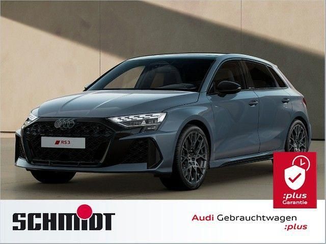 Kemoragrau metallic Neu 2025 Audi RS3 Sportback Ambiente Kleinwagen | 66.440 € (Superpreis) - Bild 1/2
