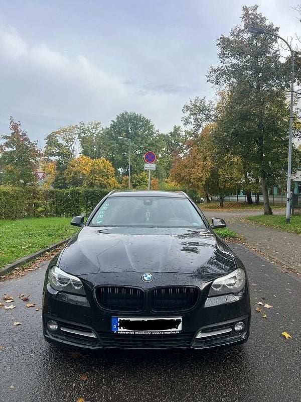 Schwarz Gebraucht 2015 BMW 530 Kombi | 6.700 € (Superpreis) - Bild 1/4